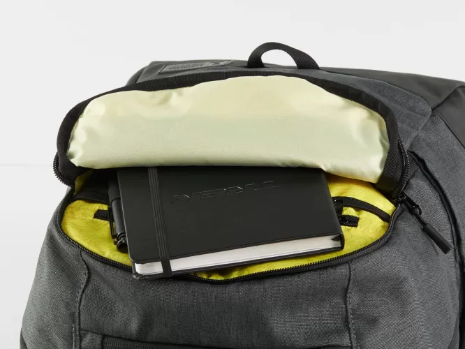 BontragerCommuterBackpack_33188_A_Alt2